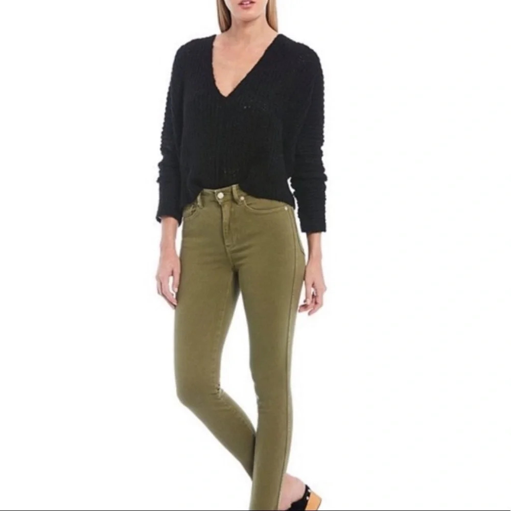 Free People waist 24 skinny jeans